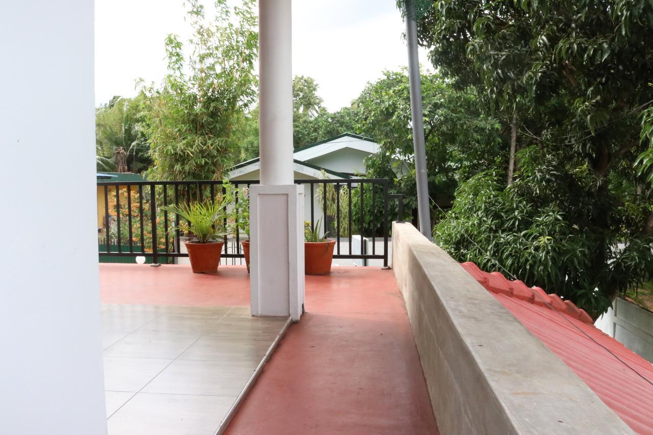 Sanasuma Rest Otel Anuradhapura Dış mekan fotoğraf