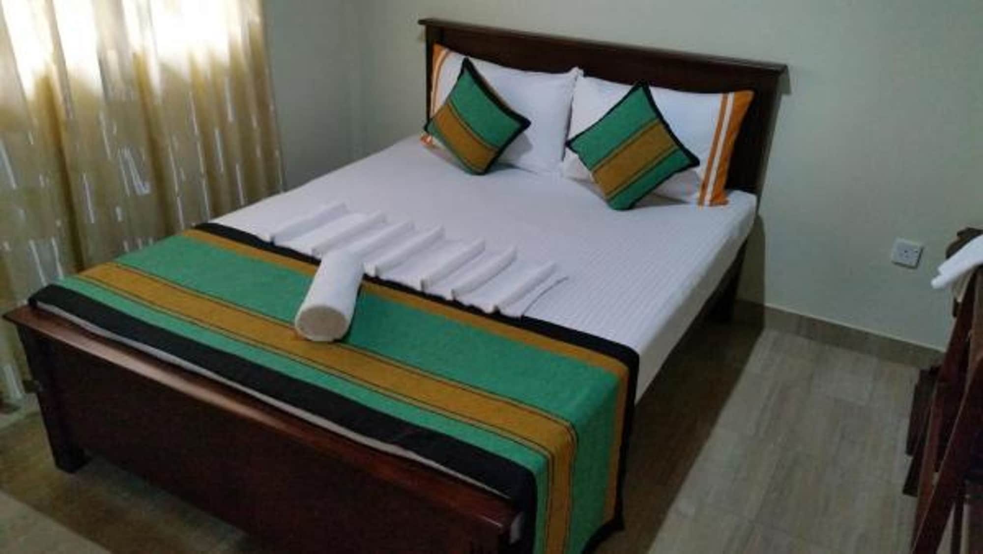 Sanasuma Rest Otel Anuradhapura Dış mekan fotoğraf