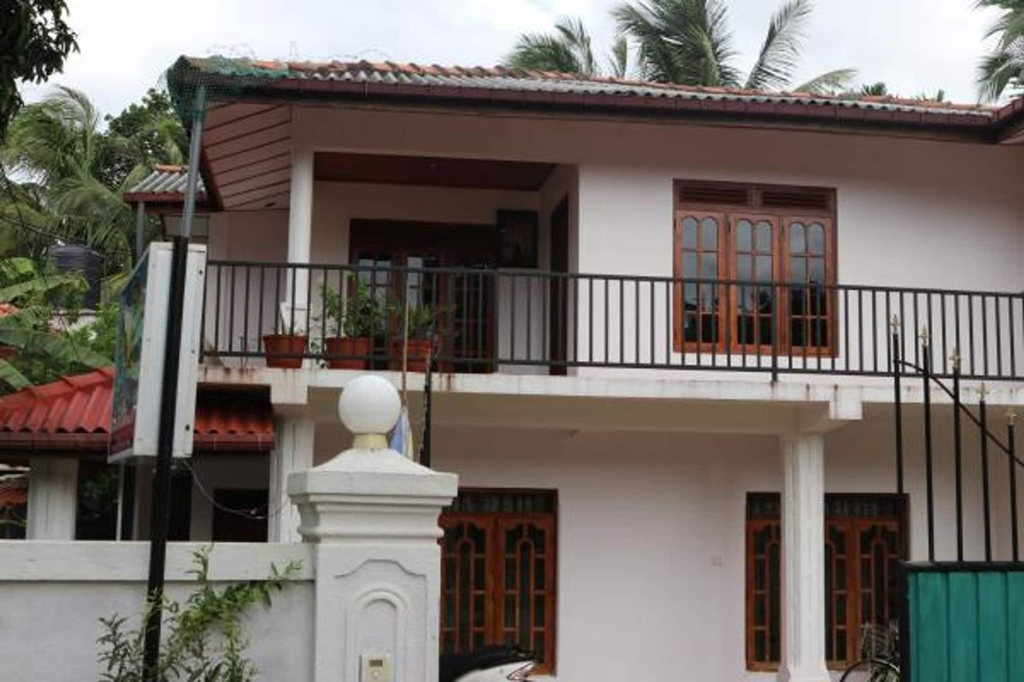 Sanasuma Rest Otel Anuradhapura Dış mekan fotoğraf